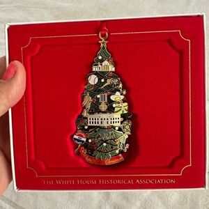 The White House Historical Association Christmas Ornament 2015 Collectible